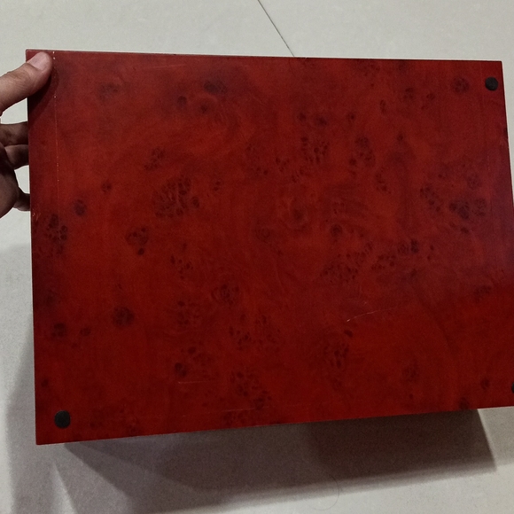 Wooden Box - Picture 4 of 11